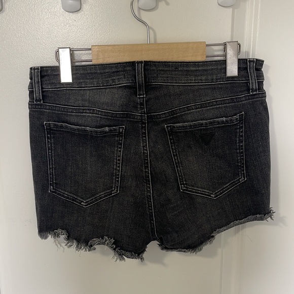 Denim shorts - Picture 2 of 3